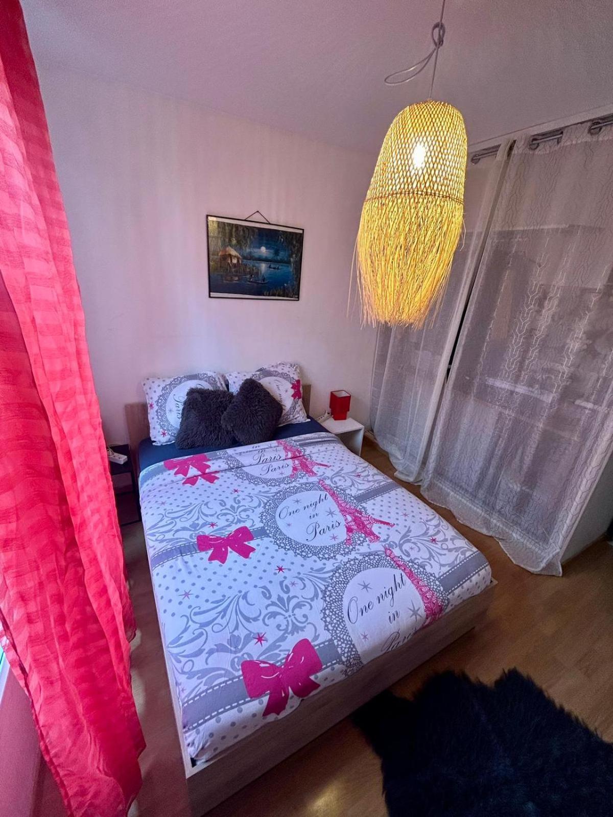 Apartamento Heyzie Pontault-Combault Exterior foto